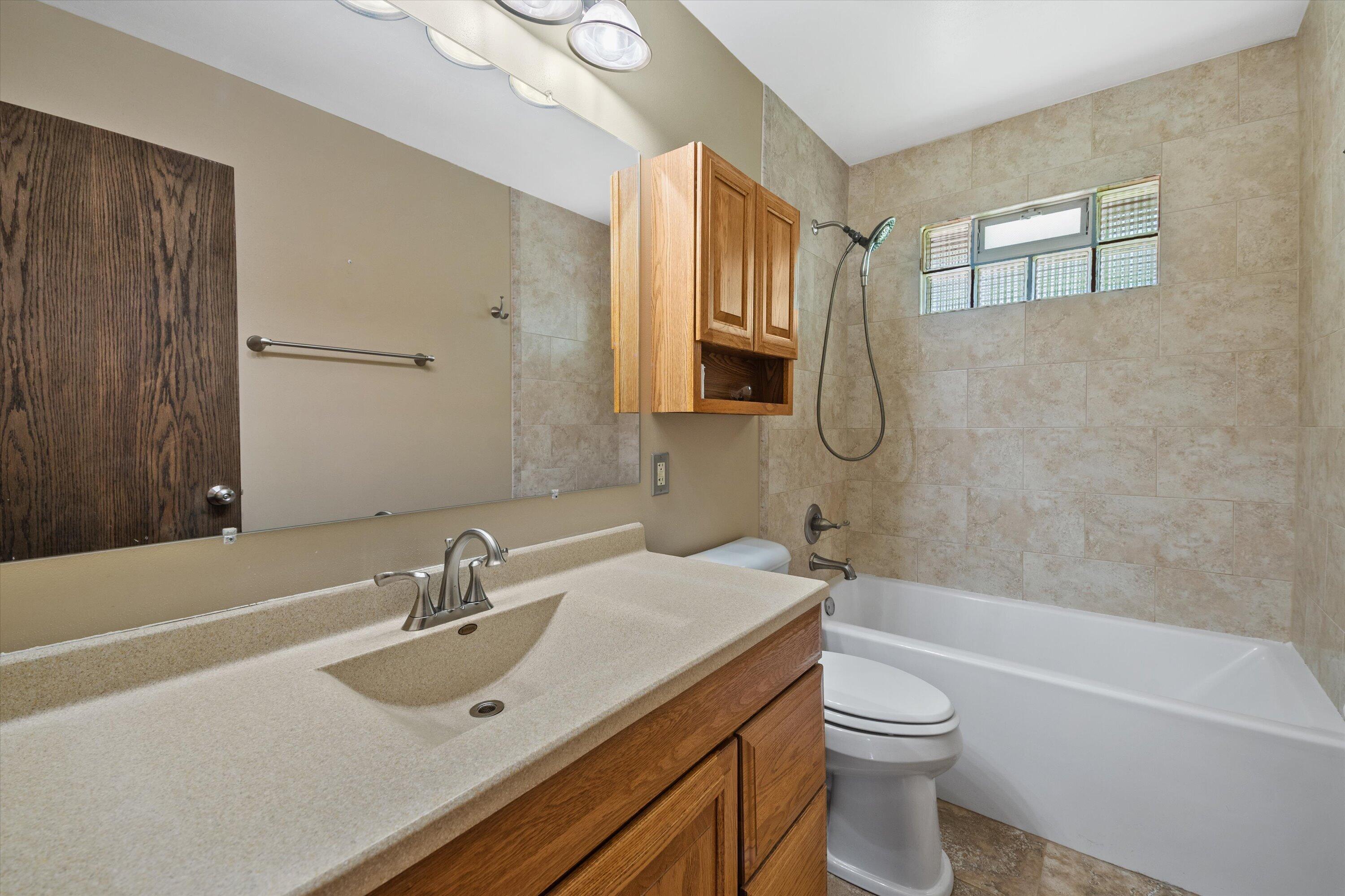2510 Bittersweet Court Caledonia, WI 53402 - Photo 14 of 29 14-DSC9832