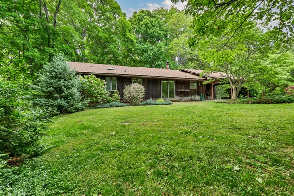 $425,000 | 900 Gravel Lane, Adams, TN 37010