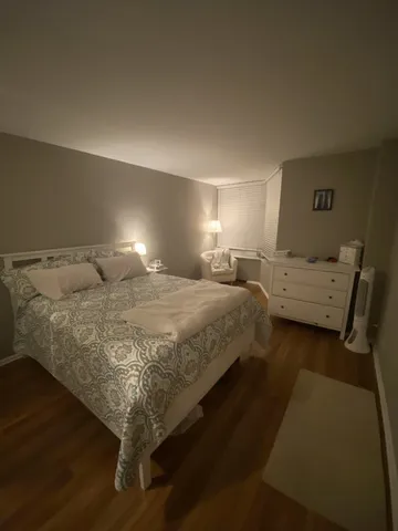 $1,750 | 720 West Gordon Terrace, Unit 7M, Chicago, IL 60613