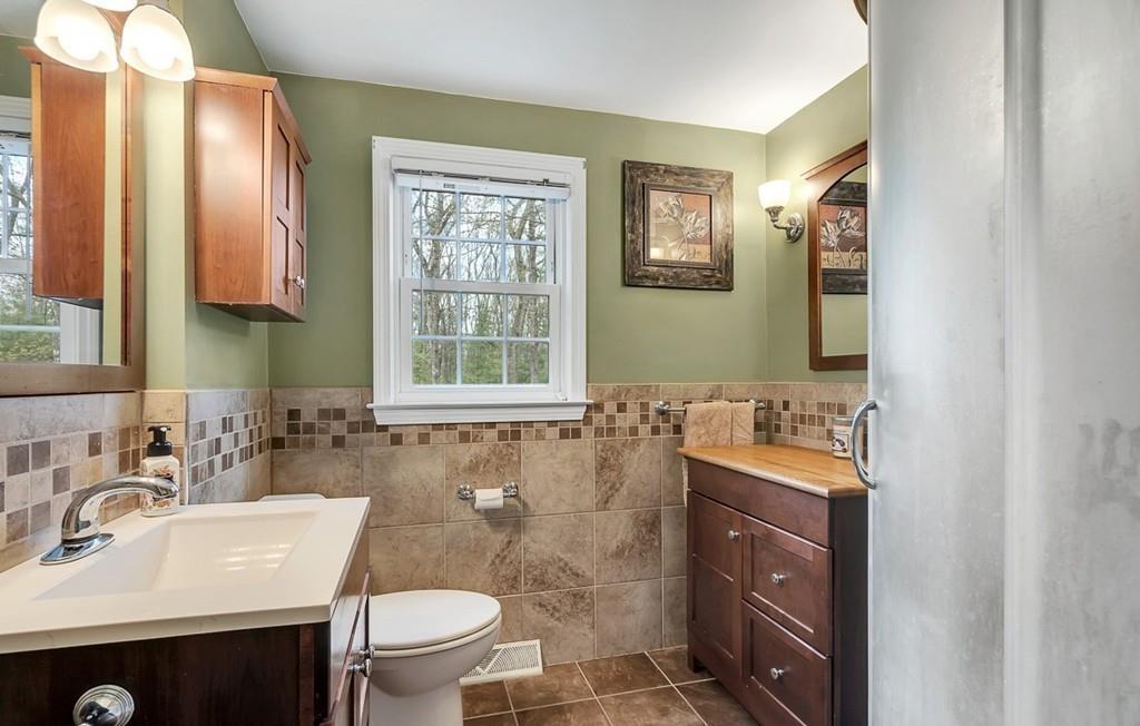 8 Whippletree Road Chelmsford, MA 01824 - Photo 20 of 35