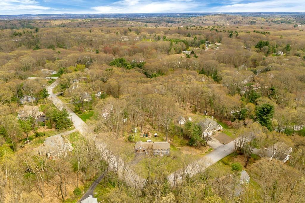 8 Whippletree Road Chelmsford, MA 01824 - Photo 4 of 35