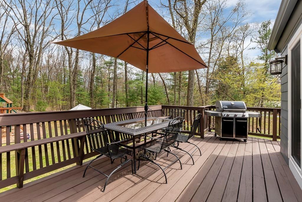 8 Whippletree Road Chelmsford, MA 01824 - Photo 7 of 35