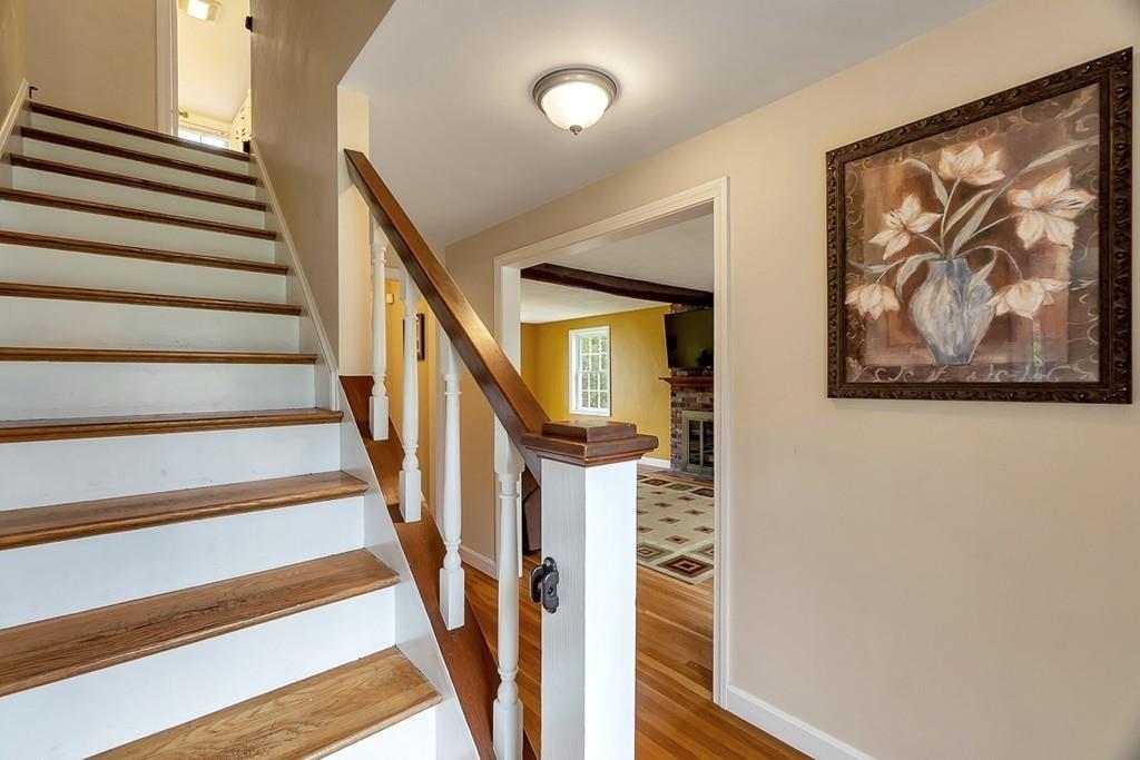 8 Whippletree Road Chelmsford, MA 01824 - Photo 8 of 35