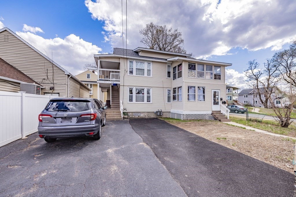 249 St James Boulevard Springfield, MA 01104 - Photo 1 of 20 Gallery Image 1