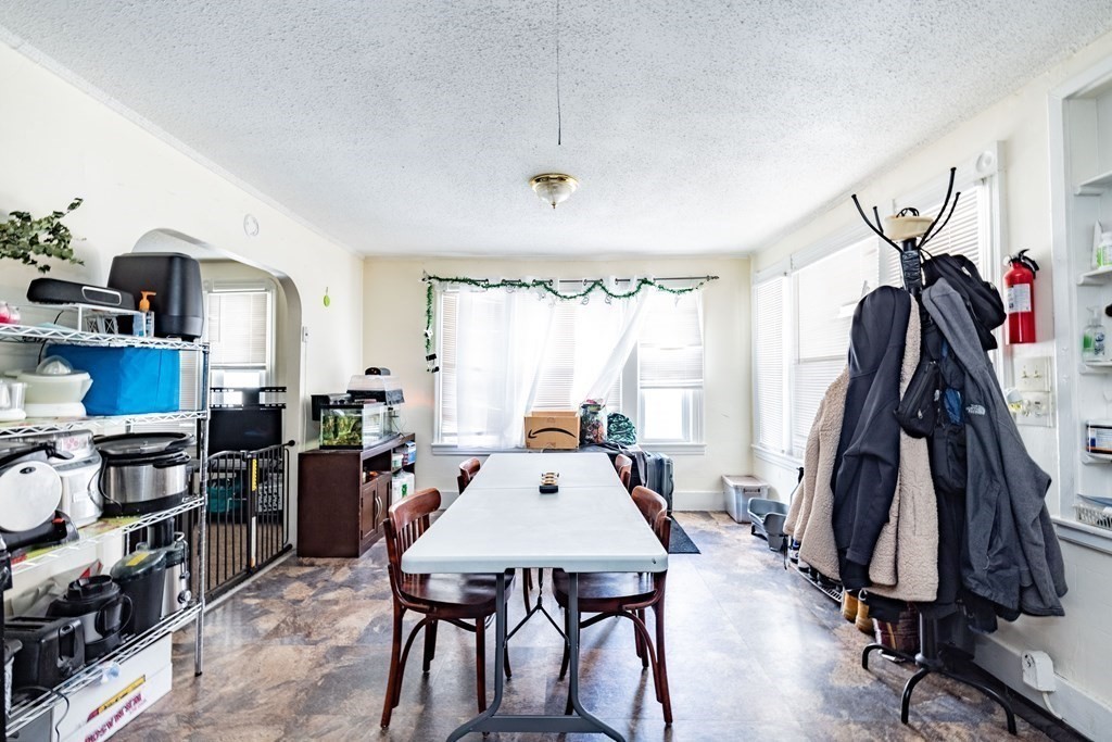 249 St James Boulevard Springfield, MA 01104 - Photo 16 of 20 Gallery Image 16