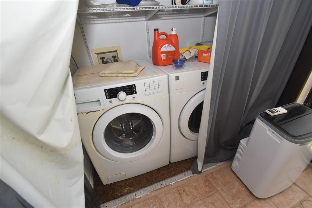 1617 Bayhouse Court, Unit BA221 Sarasota, FL 34231 - Photo 11 of 32