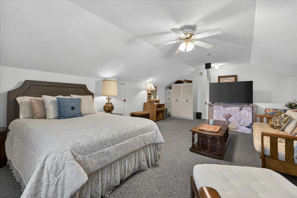1760 Black Tom Road Moncks Corner, SC 29461 - Photo 27 of 41