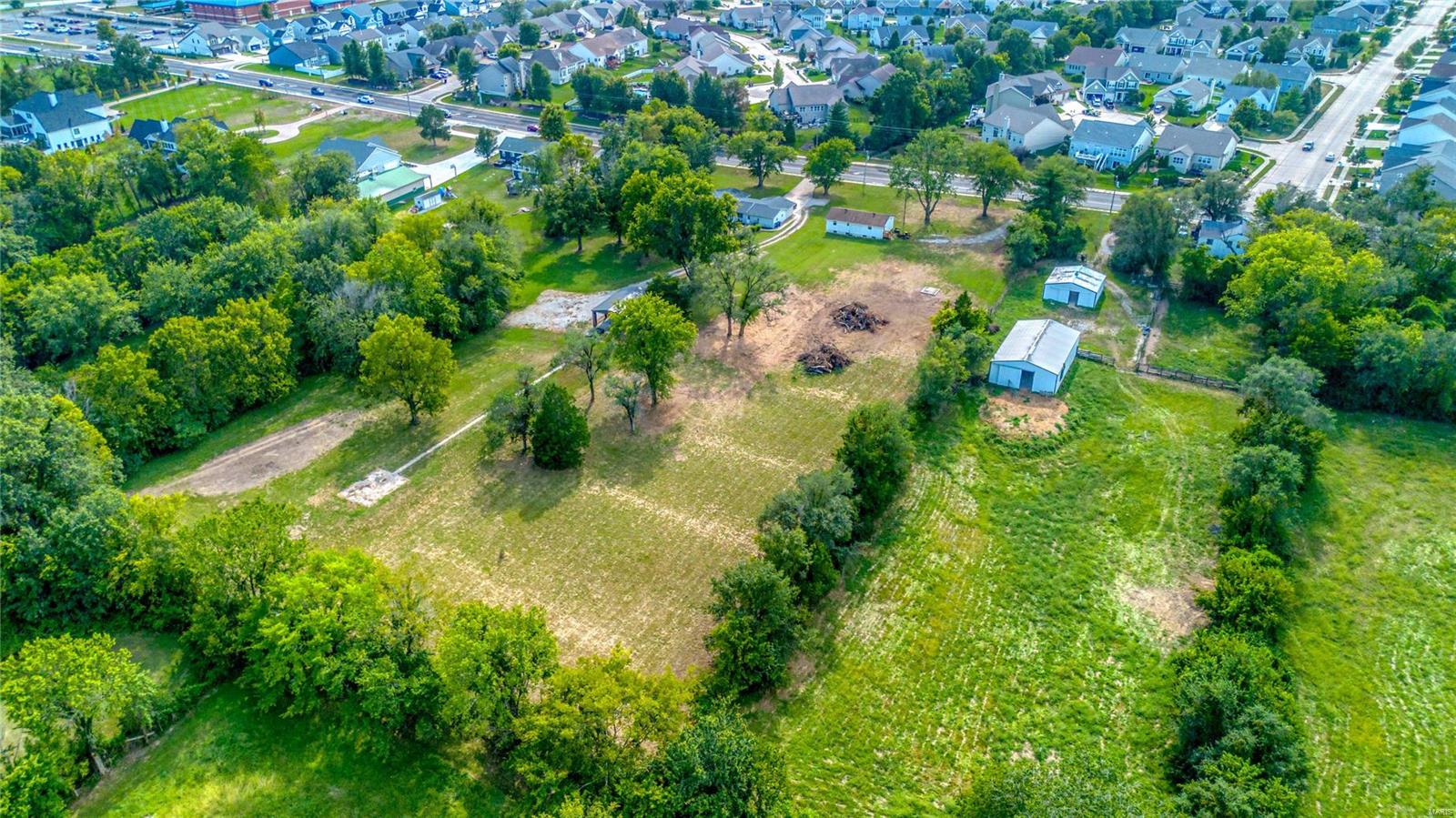 2446 Sommers Road Lake St. Louis, MO 63367 - Photo 8 of 15