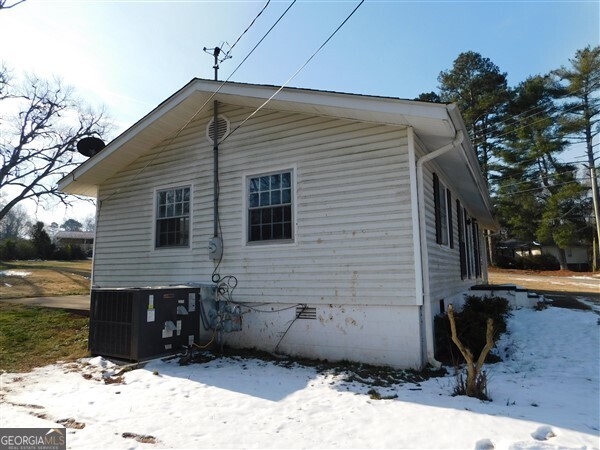 192 Nunn Street Commerce, GA 30529 - Photo 4 of 20