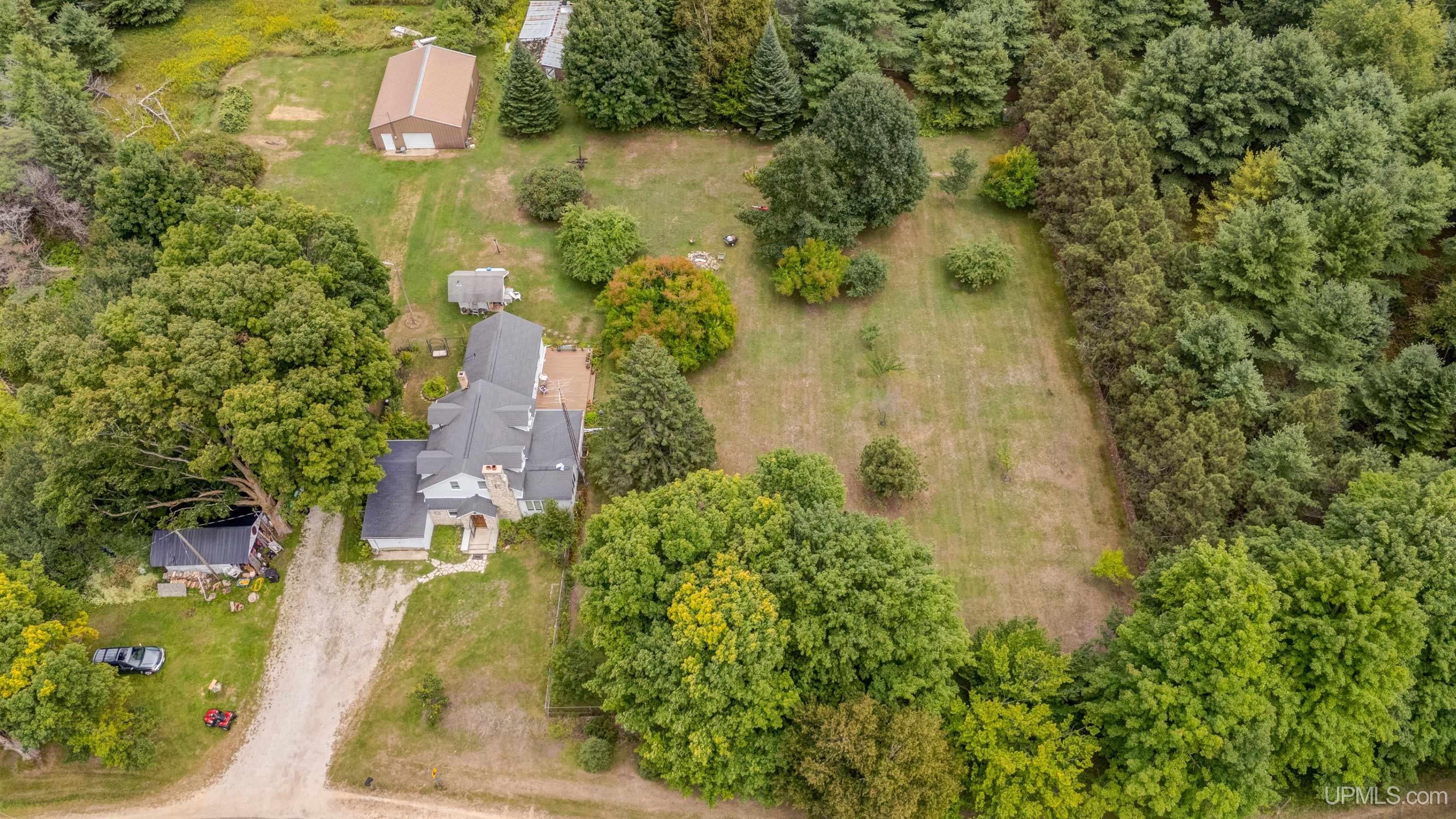1820 Little Harbor Road Manistique, MI 49854 - Photo 3 of 88 Gallery Image 3