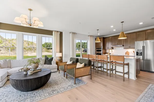 $874,995 | 320 Martins Landing, Unit 401, North Reading, MA 01864