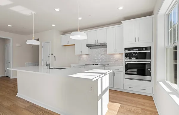 $874,995 | 320 Martins Landing, Unit 401, North Reading, MA 01864