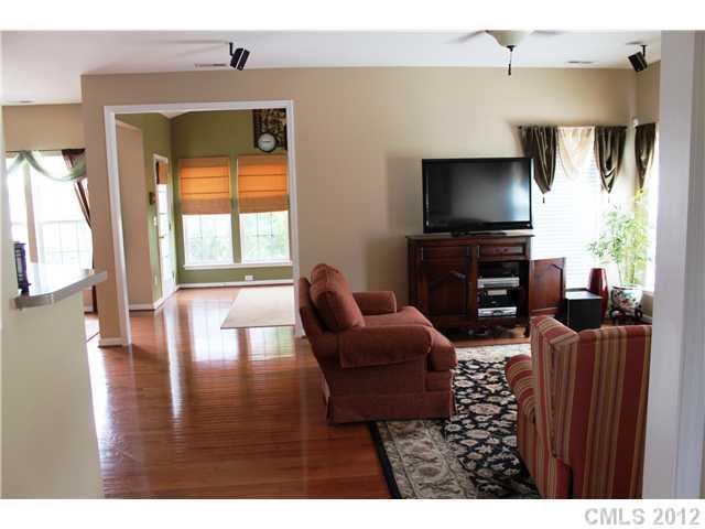 308 Chorus Road Fort Mill, SC 29715 - Photo 5 of 16 Gallery Image 5