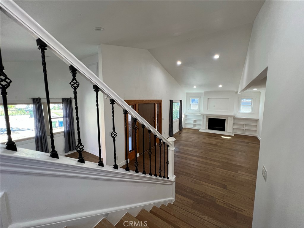 1019 South Gramercy Drive Los Angeles, CA 90019 - Photo 38 of 39