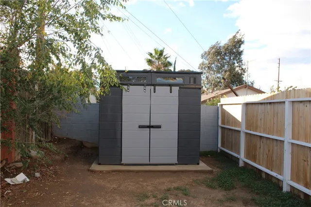 $2,700 | 144 East Ave Q, Palmdale, CA 93550