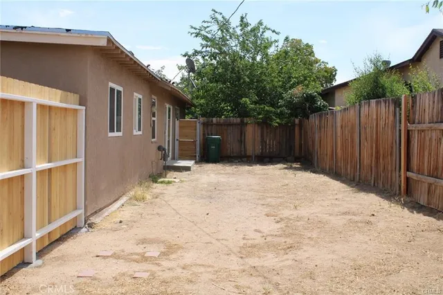 $2,700 | 144 East Ave Q, Palmdale, CA 93550