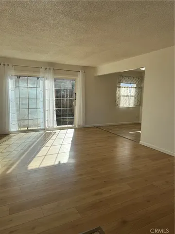 $2,700 | 144 East Ave Q, Palmdale, CA 93550