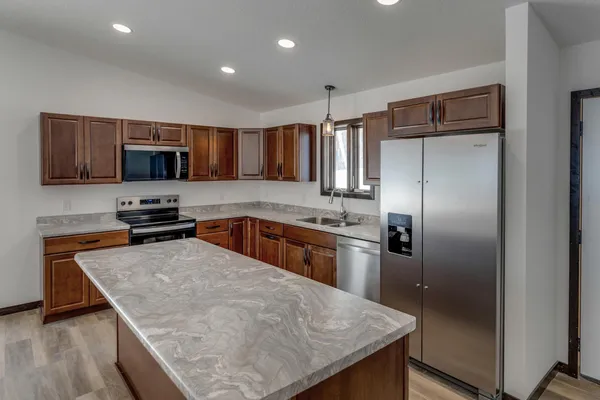 $595,000 | 205 Ridgeway Lane, Walker, MN 56484