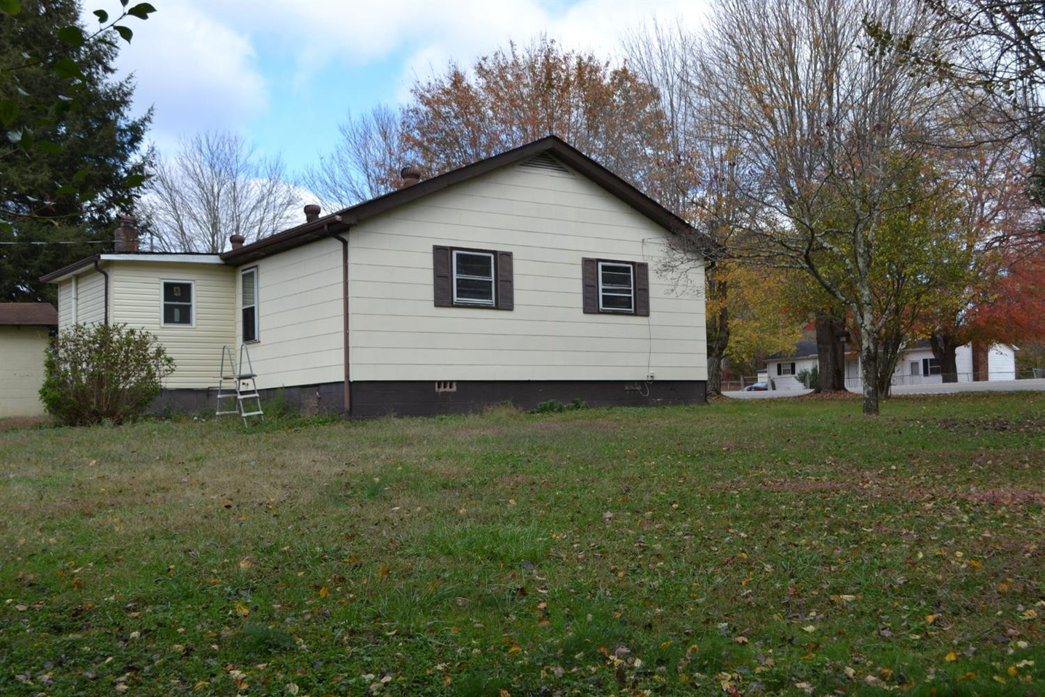 8069 Barbourville Road London, KY 40744 - Photo 14 of 55 Listing Photo