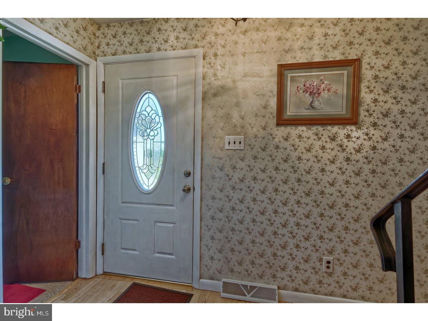 129 Three Bridge Road Monroeville, NJ 08343 - Photo 3 of 22