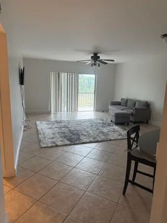 $75,000 | 6301 North Falls Cir Drive, Unit 309, Lauderhill, FL 33319