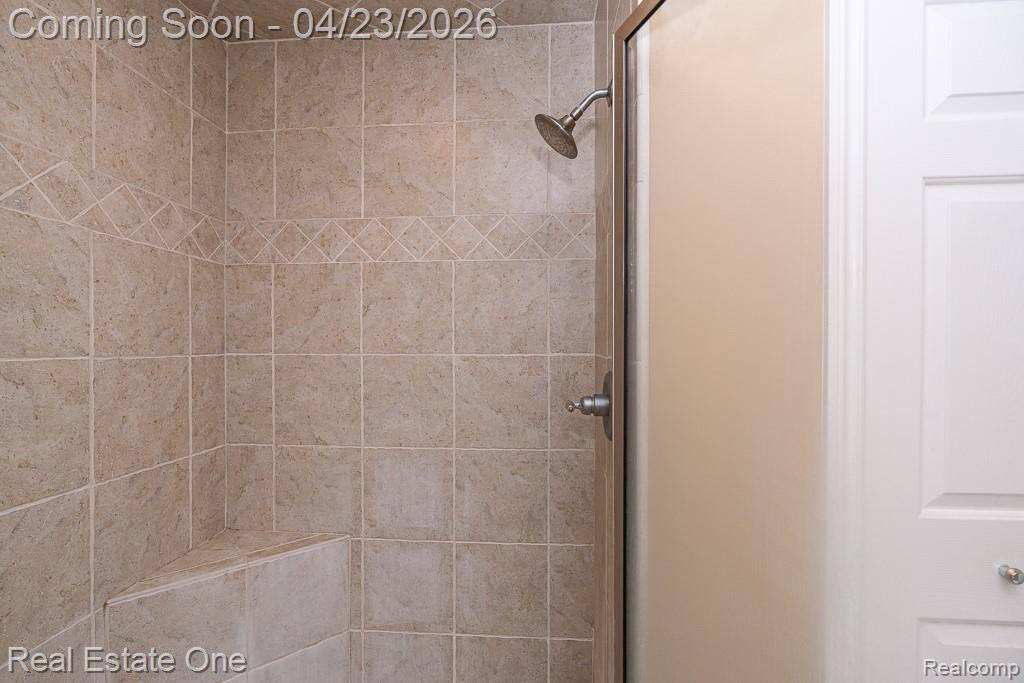 1865 Crestline Street Rochester Hills, MI 48307 - Photo 31 of 59 Gallery Image 31