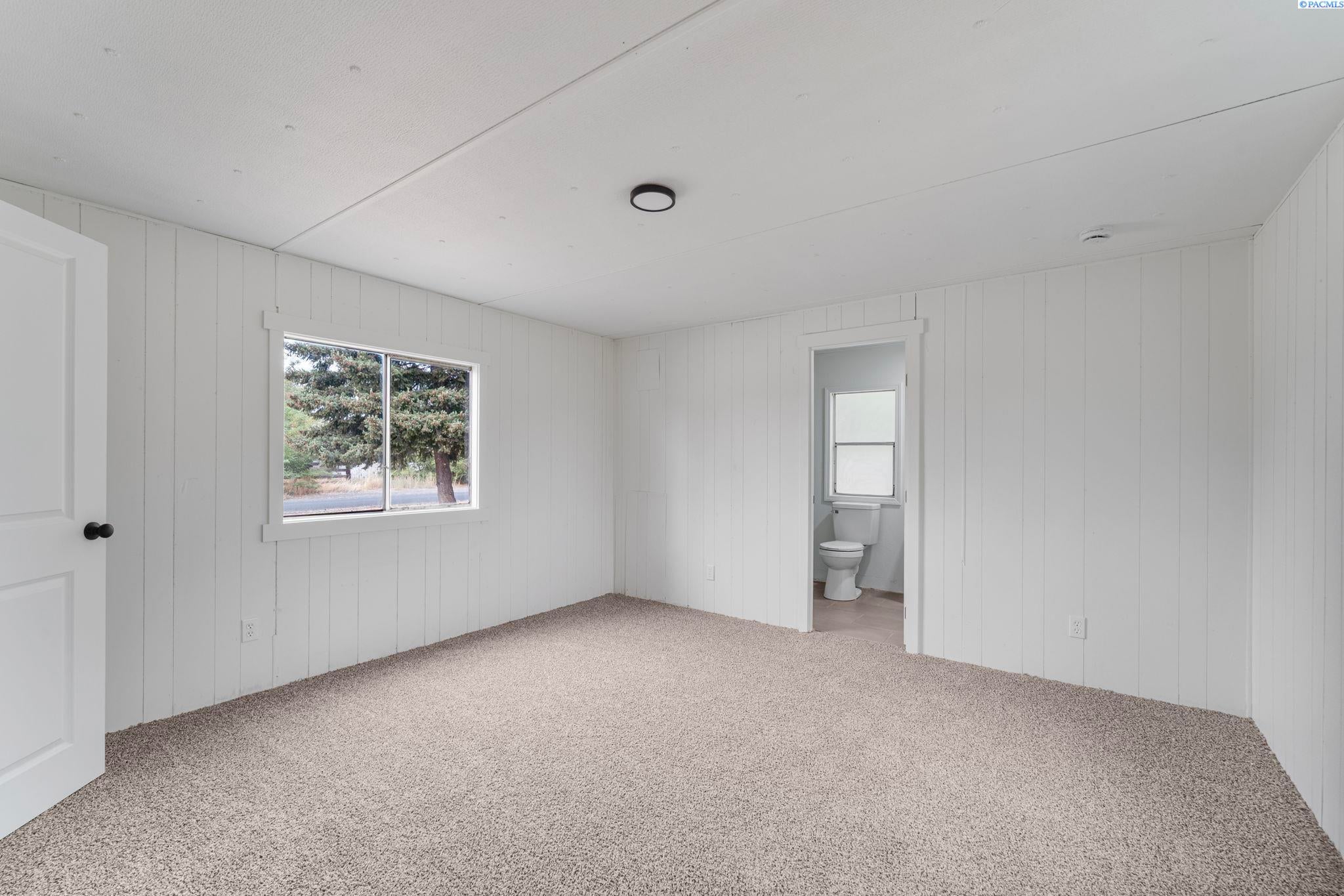 228105 East Game Farm Road Kennewick, WA 99337 - Photo 28 of 29 Gallery Image 28