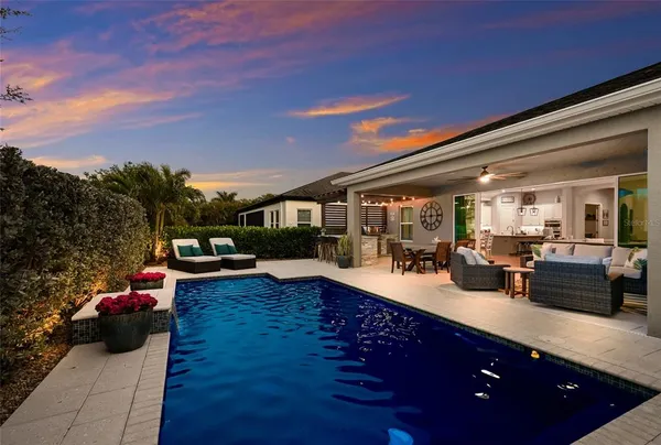 $769,900 | 6117 Shadowlake Drive, Apollo Beach, FL 33572