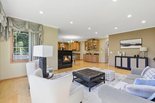 $1,100,000 | 301 Plymouth Road, Minnetonka, MN 55305