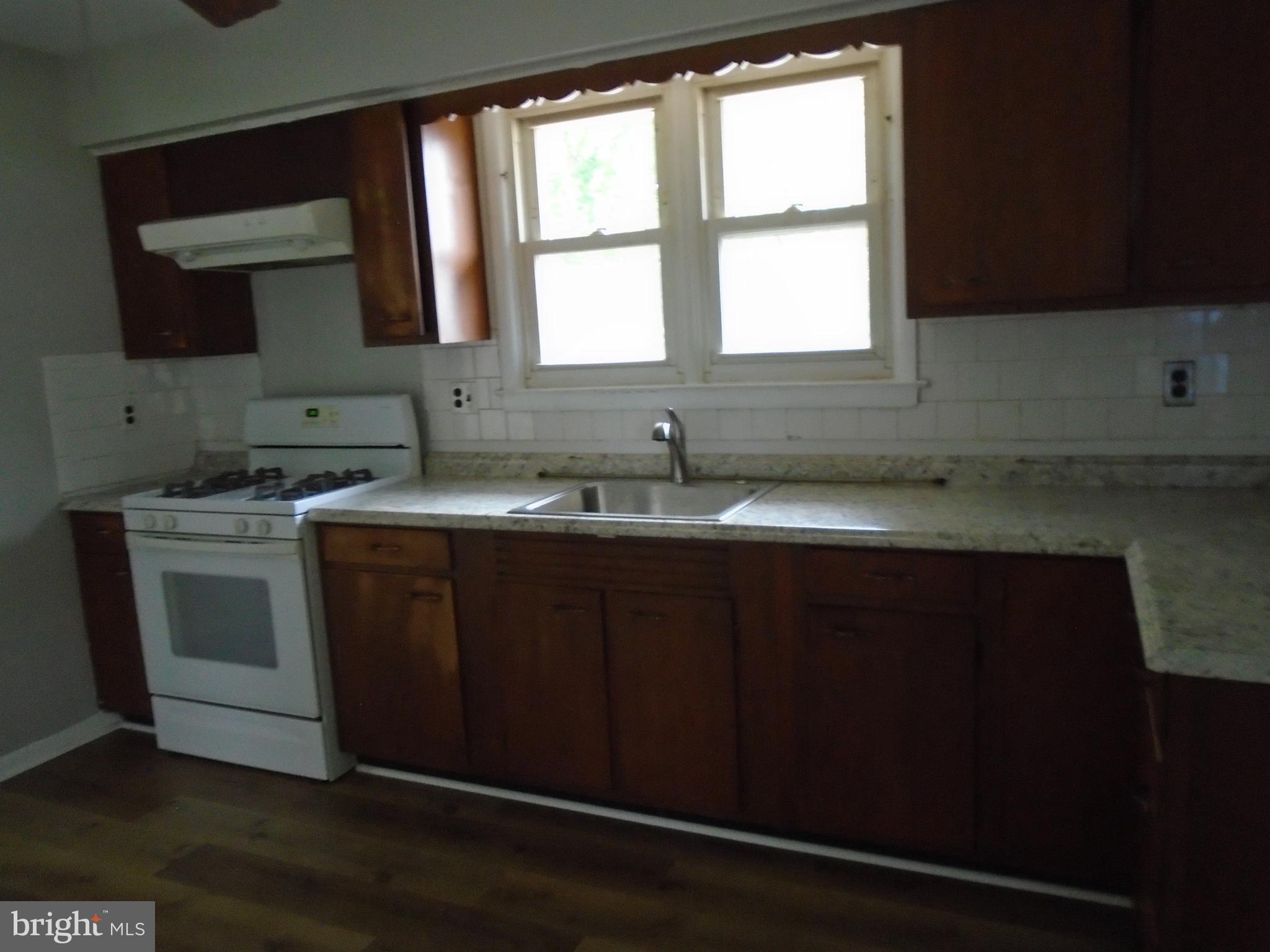 4564 Ridge Road Nottingham, MD 21236 - Photo 6 of 18 KITCHEN