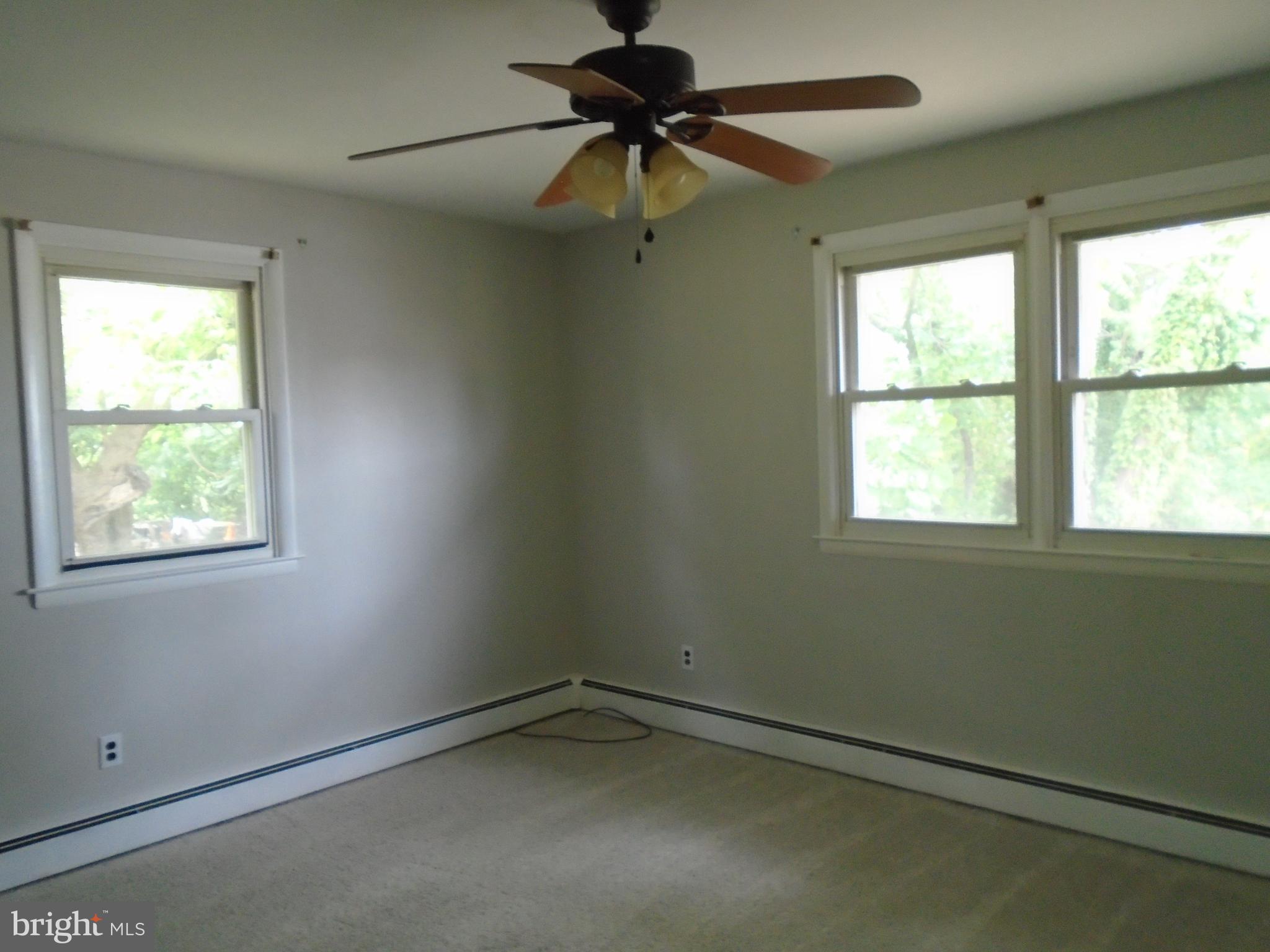 4564 Ridge Road Nottingham, MD 21236 - Photo 8 of 18 BEDROOM 1