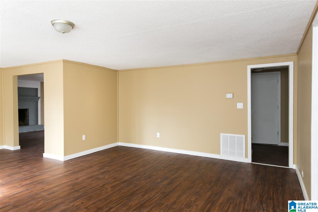 924 3rd Avenue Pleasant Grove, AL 35127 - Photo 15 of 48