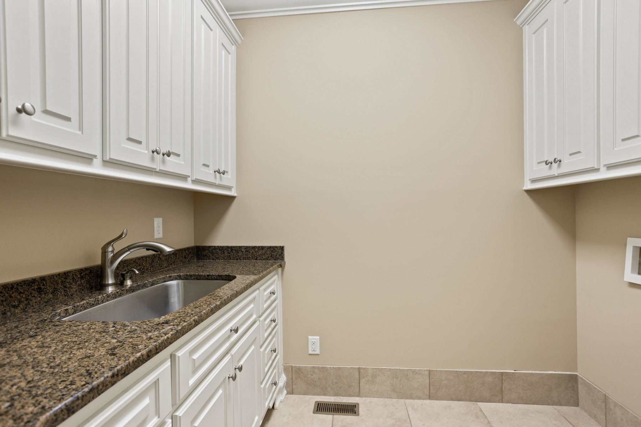 954 Tradition Lane Inman, SC 29349 - Photo 16 of 50