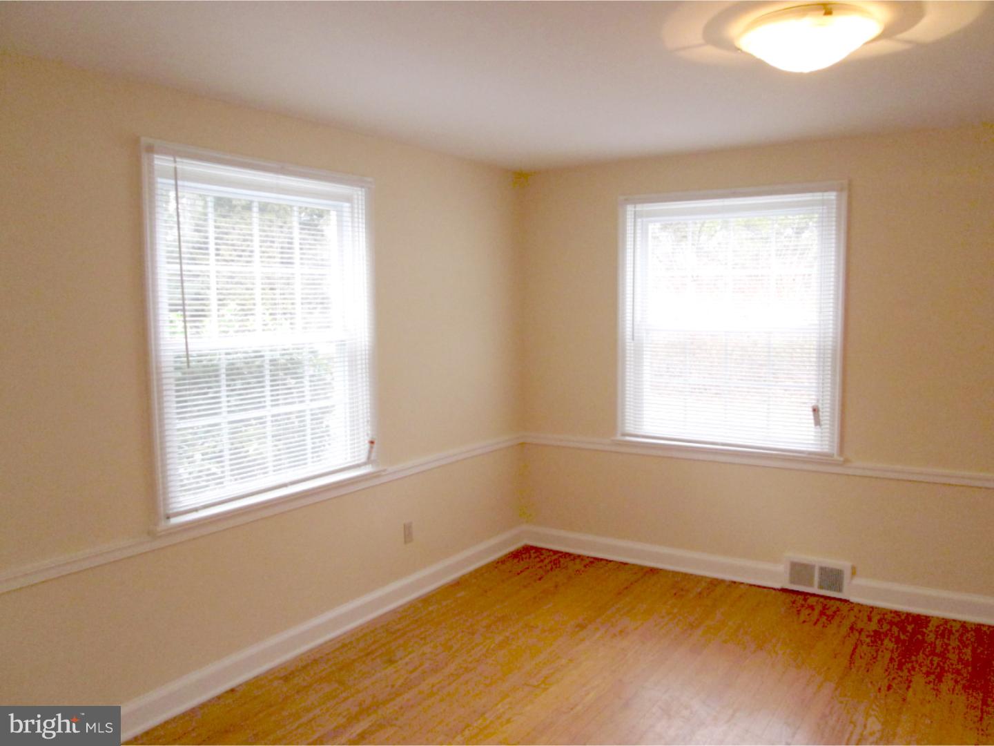 804 Merrill Road Ambler, PA 19002 - Photo 5 of 20 Dining Room