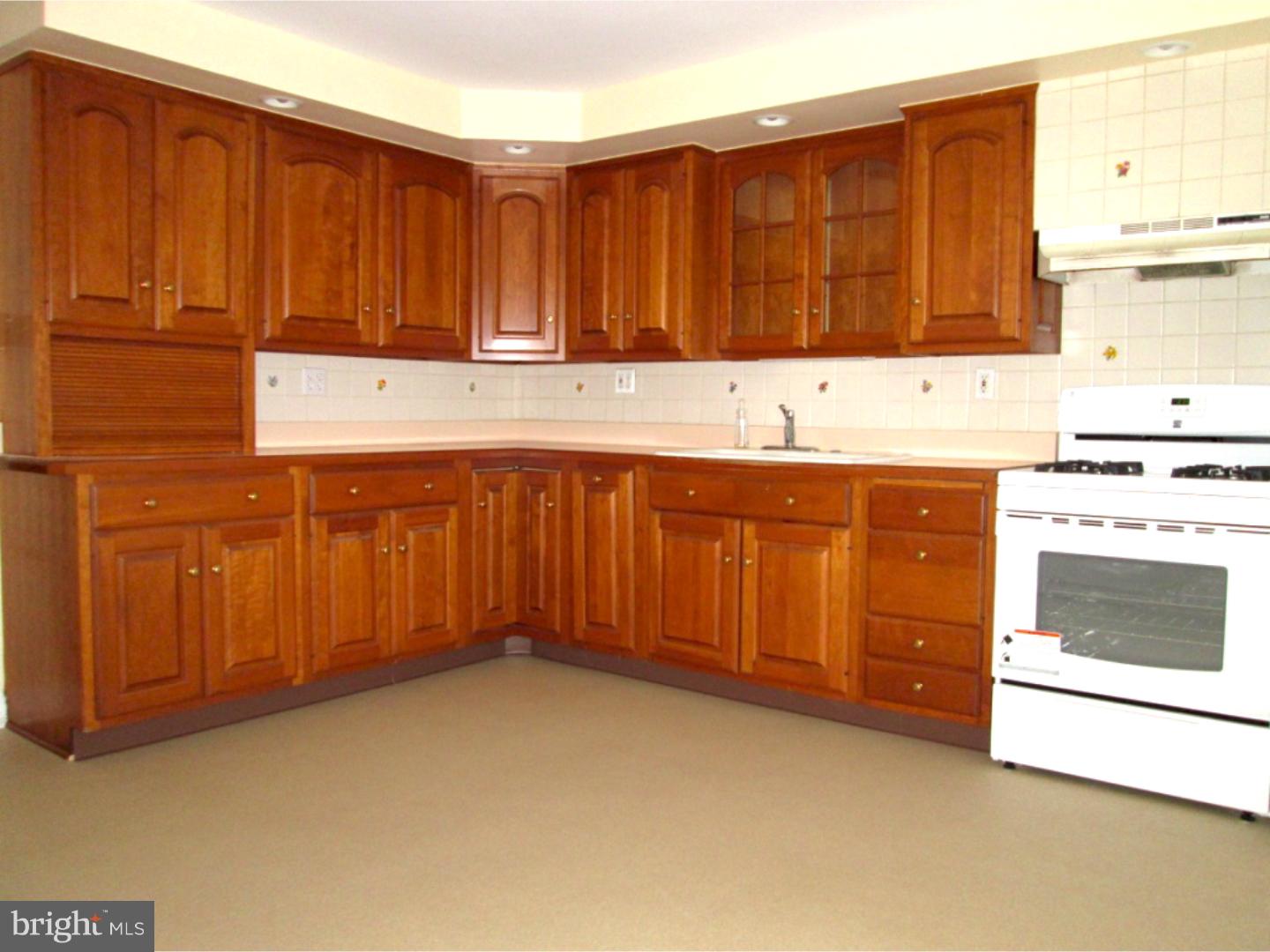 804 Merrill Road Ambler, PA 19002 - Photo 10 of 20 Kitchen