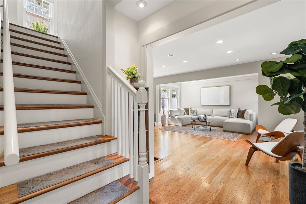 12 Sunset Road Stoneham, MA 02180 - Photo 14 of 42