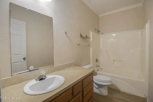 $1,075 | 12203 Artes Street, Unit A, Gulfport, MS 39503