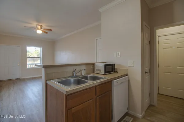 $1,075 | 12203 Artes Street, Unit A, Gulfport, MS 39503