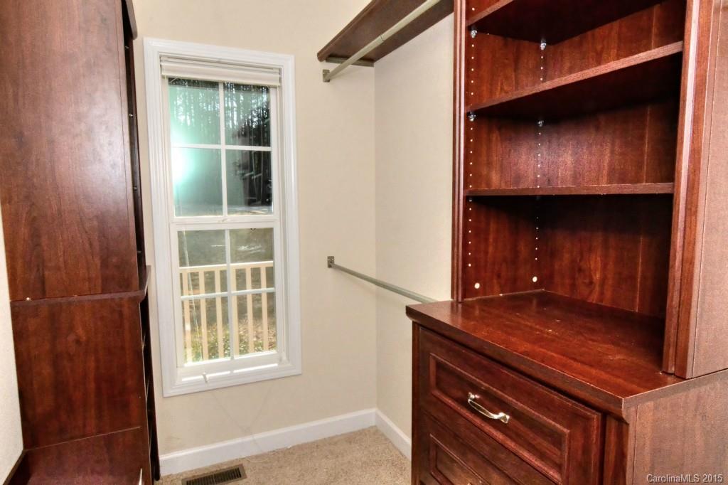 7020 Buckland Road Charlotte, NC 28278 - Photo 13 of 24 Gallery Image 13