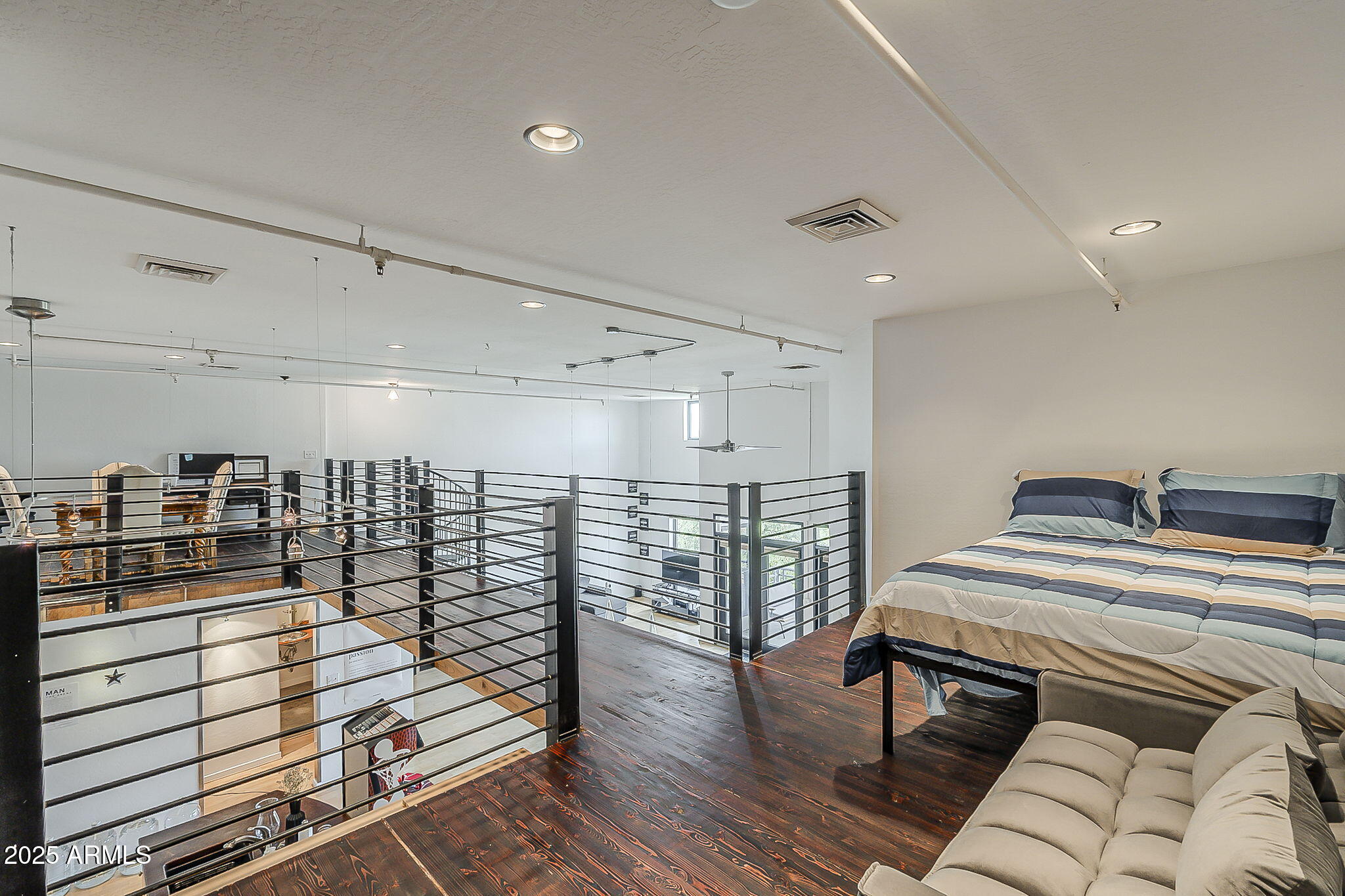 914 East Osborn Road, Unit 417 Phoenix, AZ 85014 - Photo 14 of 33