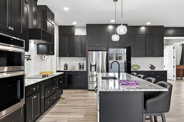 $1,790,000 | 377 Margot Drive, Sparta, TN 38583