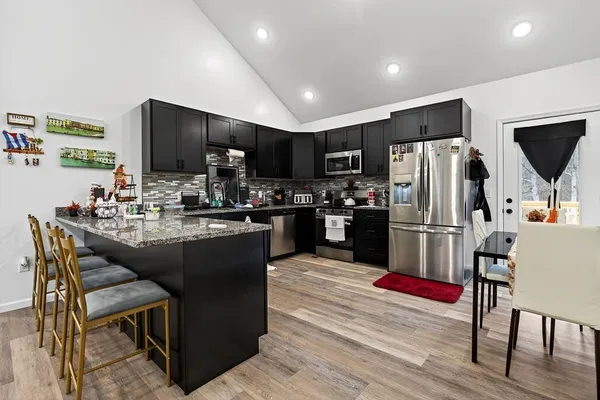 $1,790,000 | 377 Margot Drive, Sparta, TN 38583