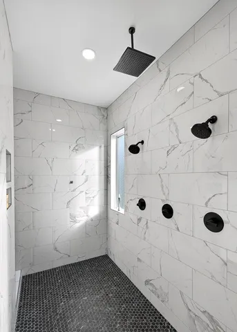 $1,790,000 | 377 Margot Drive, Sparta, TN 38583