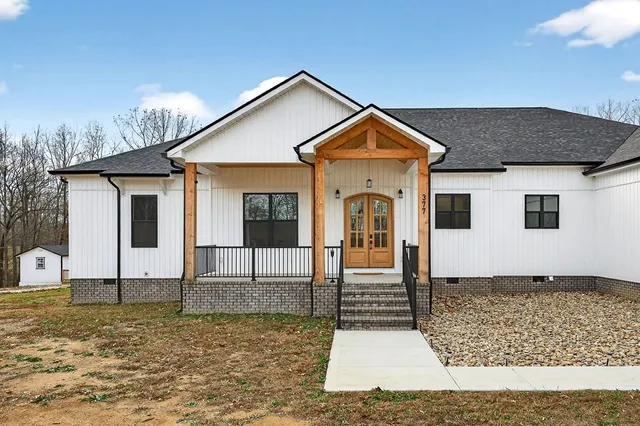 $1,790,000 | 377 Margot Drive, Sparta, TN 38583