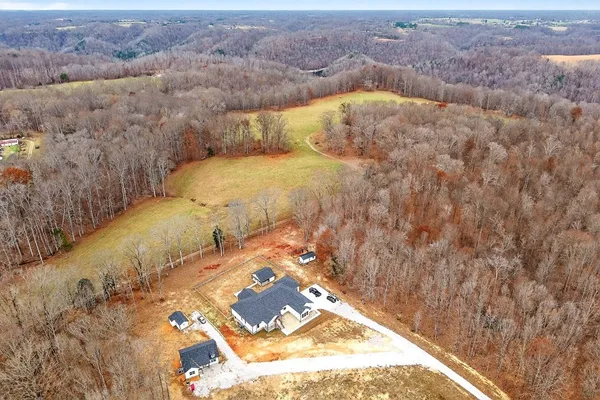 $1,790,000 | 377 Margot Drive, Sparta, TN 38583