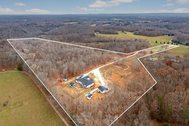 $1,790,000 | 377 Margot Drive, Sparta, TN 38583