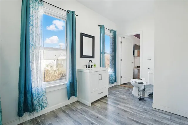 $213,900 | 84 Main Street, Dixfield, ME 04224