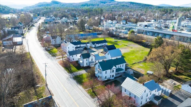 $213,900 | 84 Main Street, Dixfield, ME 04224