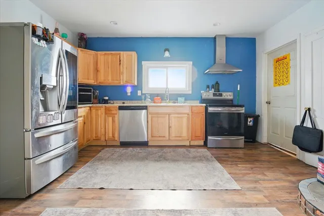 $213,900 | 84 Main Street, Dixfield, ME 04224