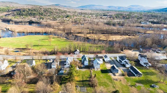 $213,900 | 84 Main Street, Dixfield, ME 04224